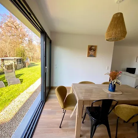 Prázdninový dům La Bessinoise, 4chambres, Fibre Optique Et Canoe Niort &